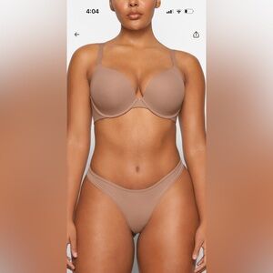 NWT SKIMS Fits Everybody T-Shirt Push-Up Bra Sienna 34D